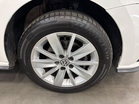 2020-Volkswagen-Polo-GP-14-Comfortline_8