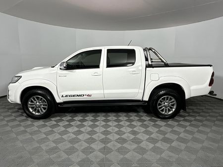2014-Toyota-Hilux-30-D-4D-Legend-45-Raised-Body-Auto-Double-Cab_5