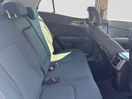 2022-Kia-Sportage-16-T-GDI-LX-Auto_16