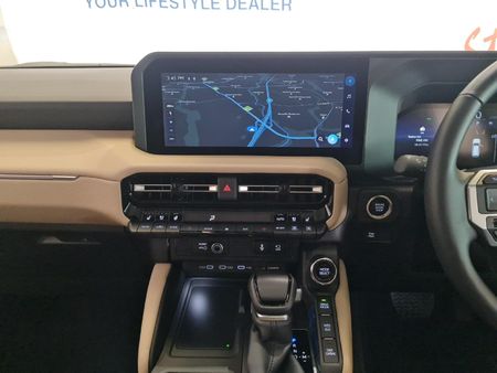 2026-Toyota-Land-Cruiser-Prado-VX-L-28GD-Auto_14