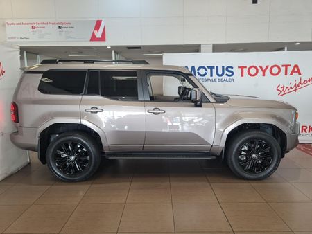2026-Toyota-Land-Cruiser-Prado-VX-L-28GD-Auto_2