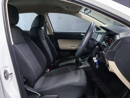 2025-Volkswagen-Polo-Classic-Polo-16_12