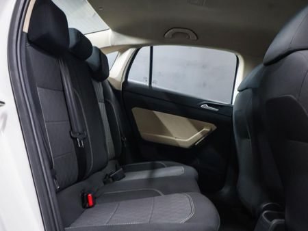 2025-Volkswagen-Polo-Classic-Polo-16_13