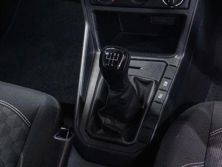 2025-Volkswagen-Polo-Classic-Polo-16_17