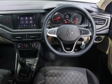 2025-Volkswagen-Polo-Classic-Polo-16_18