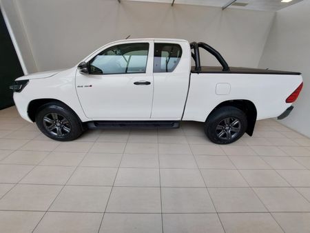 2024-Toyota-Hilux-24-GD-6-Raised-Body-Raider-Extended-Cab_1