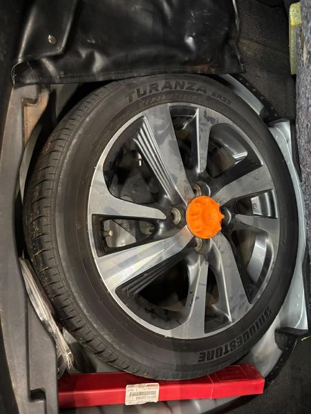 2018-Toyota-Yaris-15-Sport-5-dr_13