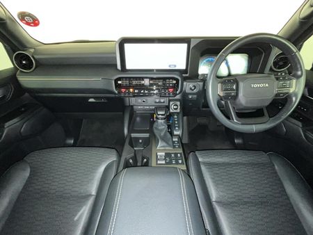 2024-Toyota-Land-Cruiser-Prado-VX-R-28GD-Auto_6
