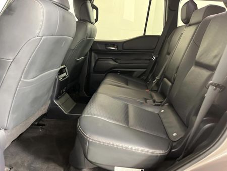 2024-Toyota-Land-Cruiser-Prado-VX-R-28GD-Auto_8