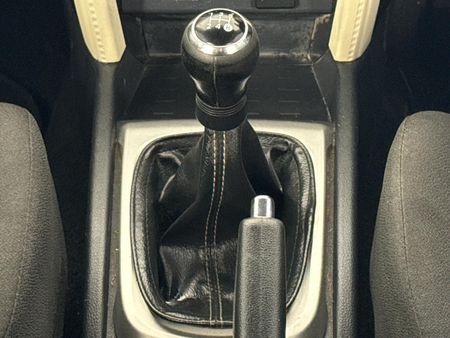 2018-Toyota-Rush-15_11