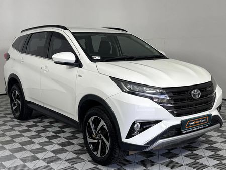 2018-Toyota-Rush-15_2