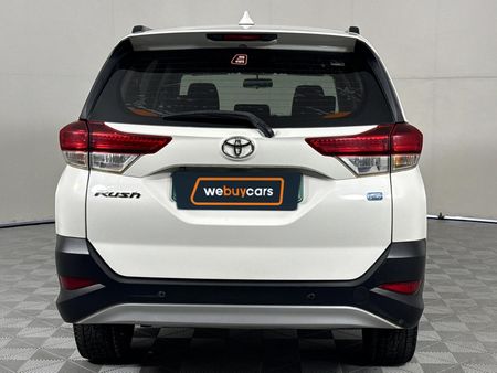 2018-Toyota-Rush-15_4