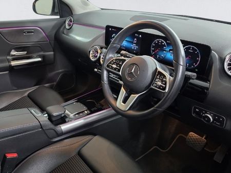 2021-Mercedes-Benz-GLA-200d-Progressive-Auto_7