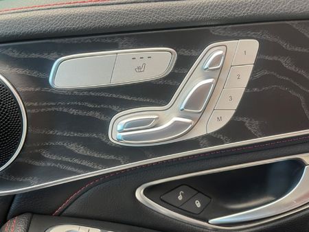 2016-Mercedes-AMG-GLC-43-AMG-4Matic_11