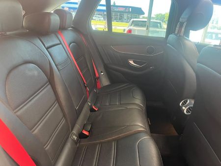 2016-Mercedes-AMG-GLC-43-AMG-4Matic_15