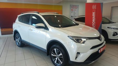 2017-Toyota-RAV4-20-GX-Auto_0