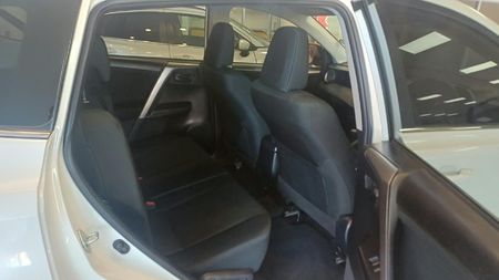 2017-Toyota-RAV4-20-GX-Auto_7