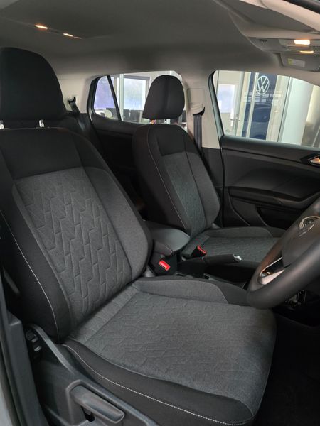 2026-Volkswagen-T-Cross-10-TSI-Life-Auto_9