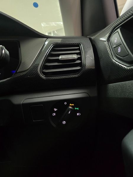 2026-Volkswagen-T-Cross-10-TSI-Life-Auto_22