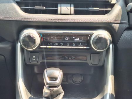 2021-Toyota-RAV4-20-GX-Auto_14