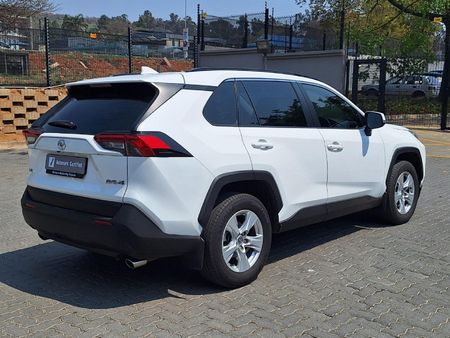 2021-Toyota-RAV4-20-GX-Auto_4