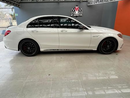 2017-Mercedes-AMG-C-Class-C63-AMG-S_3