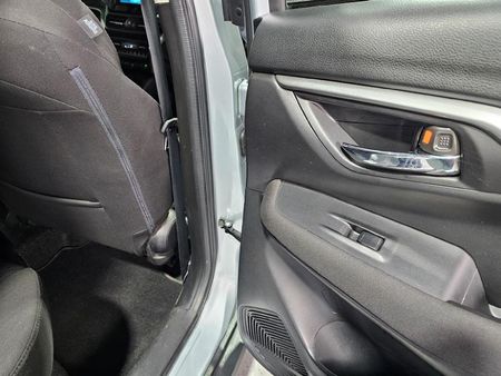 2025-Toyota-Urban-Cruiser-15-XR-Auto_20
