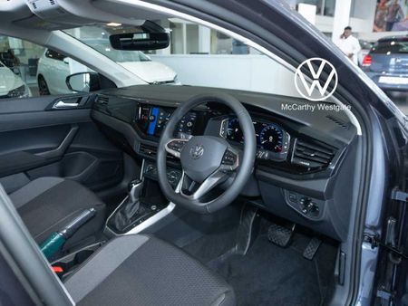 2026-Volkswagen-Polo-10-TSI-Life_10