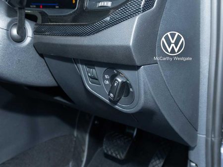 2026-Volkswagen-Polo-10-TSI-Life_14