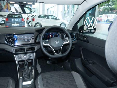 2026-Volkswagen-Polo-10-TSI-Life_21