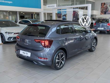 2026-Volkswagen-Polo-10-TSI-Life_6