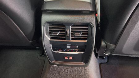 2025-BMW-3-Series-320i-M-Sport-Auto_19