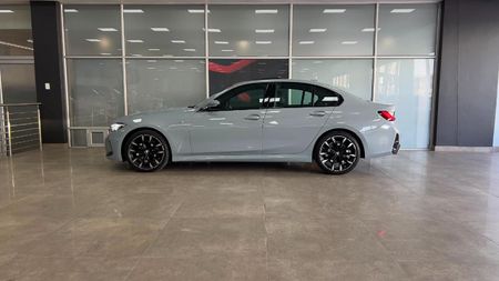 2025-BMW-3-Series-320i-M-Sport-Auto_3