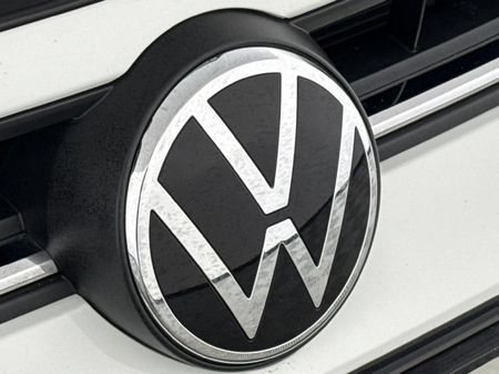 2023-Volkswagen-Polo-10-TSI-Life-Auto-DSG_12