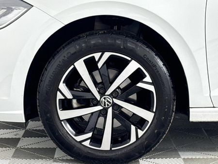 2023-Volkswagen-Polo-10-TSI-Life-Auto-DSG_16