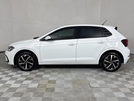 2023-Volkswagen-Polo-10-TSI-Life-Auto-DSG_5