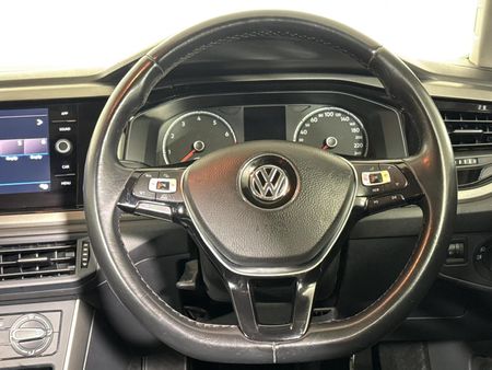 2018-Volkswagen-Polo-10-TSI-Comfortline_13