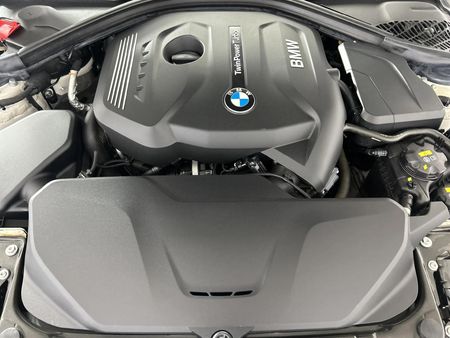 2018-BMW-3-Series-320i-Auto_14