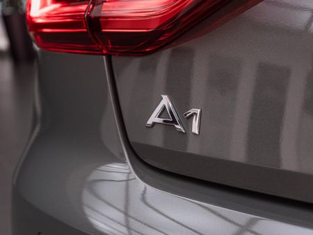 2025-Audi-A1-Sportback-30-TFSI-Advanced-S-Tronic_24