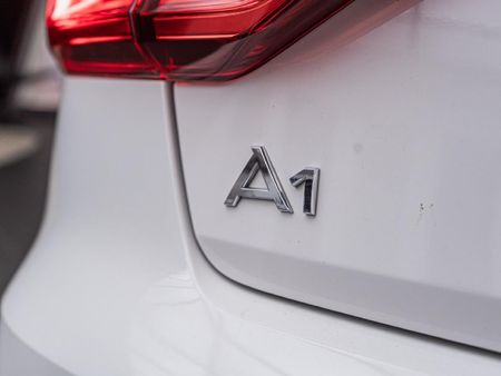 2026-Audi-A1-Sportback-30-TFSI-Advanced-S-Tronic_11