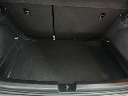 2026-Volkswagen-Polo-10-TSI-Life-Auto-DSG_2
