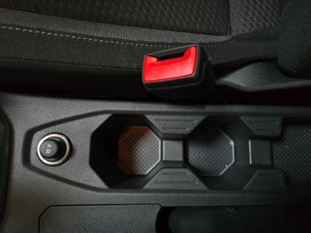 2026-Volkswagen-Polo-10-TSI-Life-Auto-DSG_5
