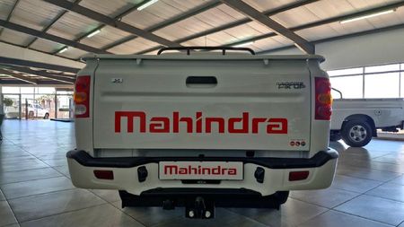 2026-Mahindra-Pik-Up-22-mHawk-S6-4x4-Single-Cab_4