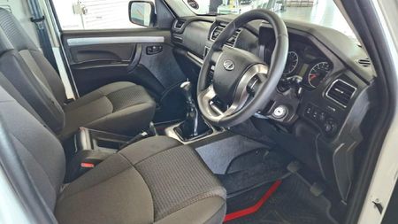 2026-Mahindra-Pik-Up-22-mHawk-S6-4x4-Single-Cab_6
