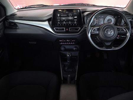 2023-Toyota-Starlet-15-XR_12