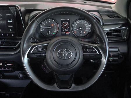 2023-Toyota-Starlet-15-XR_19