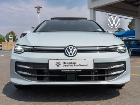 2025-Volkswagen-Golf-14-TSI-Life-Auto-110kw_2