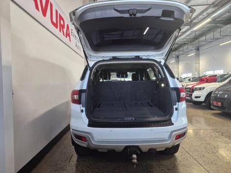 2018-Ford-Everest-32-TDCi-XLT-4x4-Auto_6