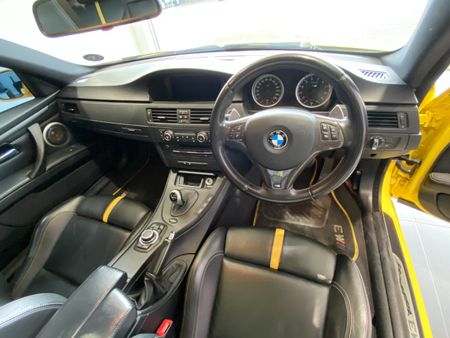 2009-BMW-M3-Competition-Auto_16