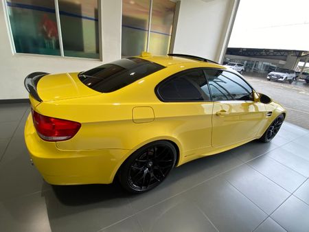 2009-BMW-M3-Competition-Auto_24